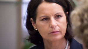 2017-03 Laura Dental Club